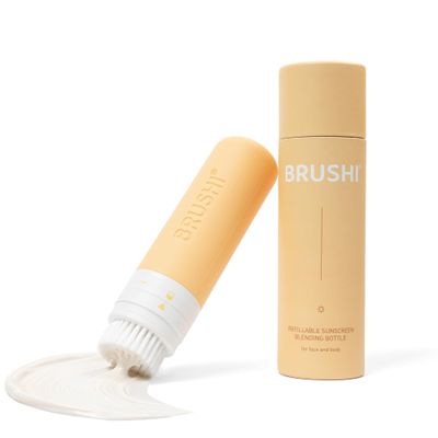 Brushi Refillable Sunscreen Applicator Bottle Easy Soft Brush Applicator for Sunscreen, Suncream & Lotion, Mess-Free Sunscreen for Kids & Adults, Travel Friendly Holds 3 oz (Go Pink)