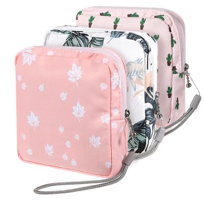 3 Pack Reusable Sanitary Napkin Storage Bags, Period Pouch for Women with Hanging Rope, Portable Travel Organizer for Purse Office Daily Use, Compact Menstrual Pad Holder (3 Colors)