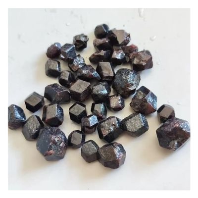 100g 1-2cm Garnet Stone Home Decoration Stone Quartz Crystal
