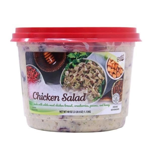 Classic Chicken Salad, Made With White Meat Chicken Breast, Cranberries, Pecans And Honey, Good source of protein [ 40 oz, 2.5 lb ]