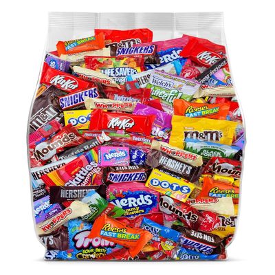 Assorted Chocolate and Candy Variety Pack Bulk - 2lb Bulk Candy Individually Wrapped - Assorted Candy for Pinata Stuffers, Party Favors, Goodie Bags and Office Snacks - 2 Pound Bag of Candy