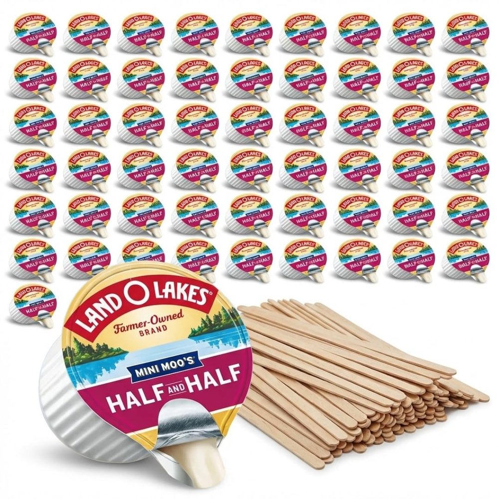 Land O'Lakes Mini Moos Liquid Coffee Creamer Singles (100 Count), Half and Half Creamers, 0.30 fl oz Single Cups, And Includes 100 Individually Wrapped Coffee Stirrers