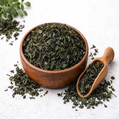 Motherland Goods Dried Eru Leaves (Ukazi / Okazi) Traditional African Vegetable Leaves Chopped & Dried for Soups, Stews & Culinary Use (2 Oz)