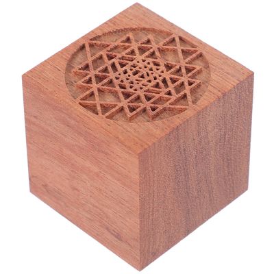 Cabilock Wood Cube Essential Oil Diffuser Aromatherapy Passive Scent Diffuser for Home Office Car Interior with Rosewood Material