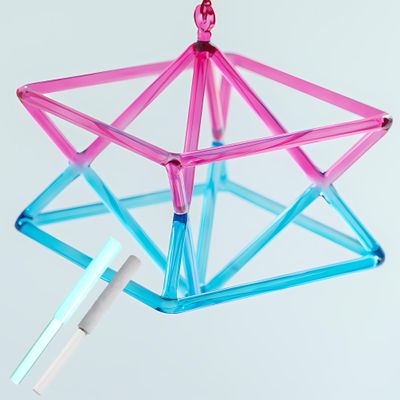 JHNKOJ Chakra Optically Pink-Blue Gradient Quartz Crystal Singing Mokaba Merkaba for Sound Therapy Meditation Yoga Percussion Pyramid Healing Musical Instrument,6 Inch