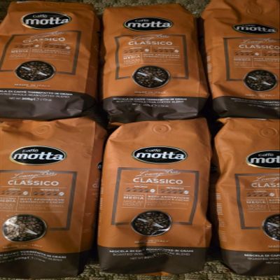 Caff Motta Lounge Bar Classico Roasted Whole Bean Coffee Blend, Medium Roast, Notes of Caramel and Cocoa, 17.6 oz, 6 Pack