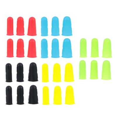 PRETYZOOM 30pcs Silicone Finger Sleeves with Textured Tips Thermal Insulation Finger Protectors Resistant Caps for Industrial and Occupational Safety Use Random Color