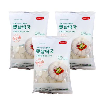 Gung Jeon Bang Korean Sliced Rice Cake | Chewy Rice Cake for Tteokguk | Vegan, Gluten-Free, Non-GMO | 21.16oz (3 x 7.05oz Bags) (Pack of 1) (Pack of 3)
