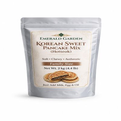 Korean Sweet Pancake Mix (Hotteok), Soft & Chewy Korean Street Food, Easy to Make Dough Mix, Family Size 4.4 lb (2 kg), EMERALD GARDEN