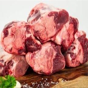 Fossil Farms, Berkshire Pork, Osso Bucco, Frozen, 6 count of 24 oz each, 25 lb Case, Perfect for Slow Cooking, Gourmet Stews and Culinary Excellence