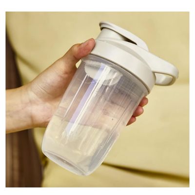 ChezMax Shaker Bottle for Protein Powder (BPA free),PP5 Leakproof Mixer Cup with Built-In Mixing Blade, Portable Workout Shaker for Protein, Smoothies & Supplements (Grey/Clear, 16 Ounces)