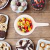 Garneck Disposable with Pan Shape 50pcs Degradable Fruit Cups Paper Safe to Use White Storage Cups with Beautiful Appearance for Serving Appetizers and Salads view 4
