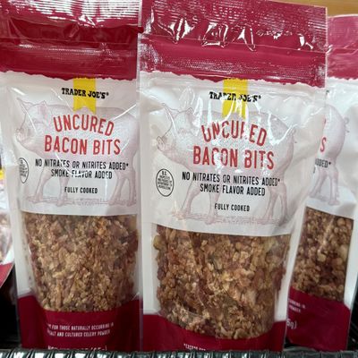 Trader Joe's Uncured Bacon Bits, Fully Cooked, 85g