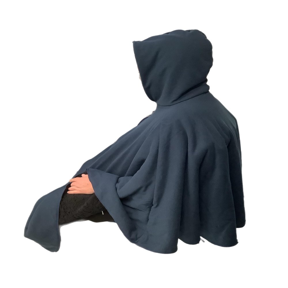 BENEFIT WEAR Fleece Warm Hooded Wheelchair Poncho for Women and Men | Unisex Sherpa Lining (Navy Blue)