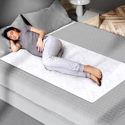 Epica Premium Ultra Plus Waterproof Sheet Protector Bed Pad, Under-pad, Quilted, Waterproof, and Washable, 34" x 52" for Children or Adults with Incontinence 34x 52 (500 Washes ) Pack of 1