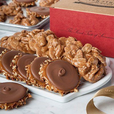 Praline & Bear Claw Combo Classic 18pc Deluxe Box | River Street Sweets