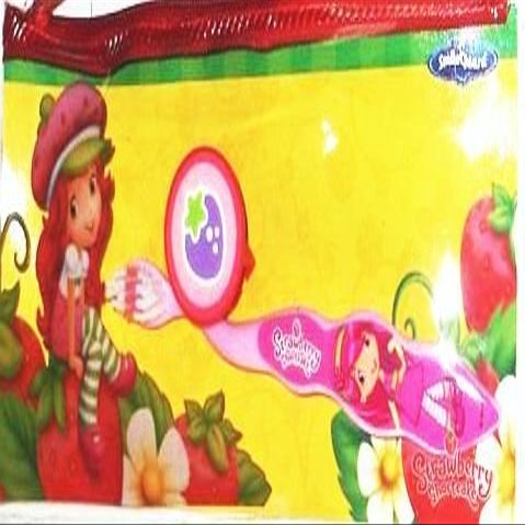 Strawberry Shortcake Toothbrush Set with Cap Incl: Zippered Pouch