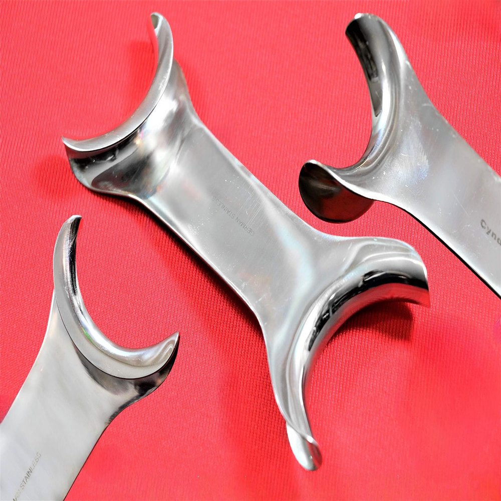 1pc German Double Ended Cheek Lip Retractor Mouth Opener Intraoral Dental Instrument Premium (Cynamed)