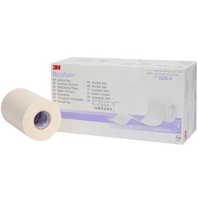 3M Microfoam Surgical Tape, 1528-4, 4 inch x 5 1/2 yard (10cm x 5m), Stretched, 3 Rolls/Carton
