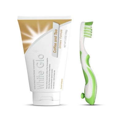 White Glo Coffee and Tea Drinkers Whitening Toothpaste with Bonus X Action Toothbrush, 5.2 Ounce