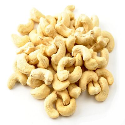 Anna and Sarah Raw Cashews in Resealable Bag 3 Lbs