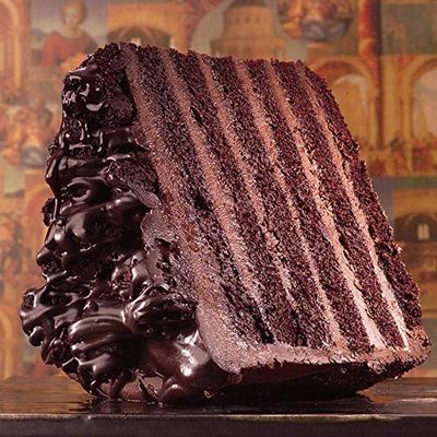 Sweet Street Big Chocolate Six Layer Iced Cake 8.3 lb (12 Slices) Pack of 2
