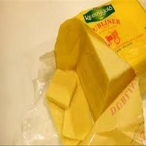 Cheese Dubliner Cheddar Kerrygold (4 Lb Cut) from Ireland