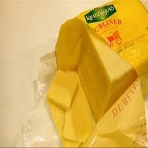 Cheese Dubliner Cheddar Kerrygold (4 Lb Cut) from Ireland