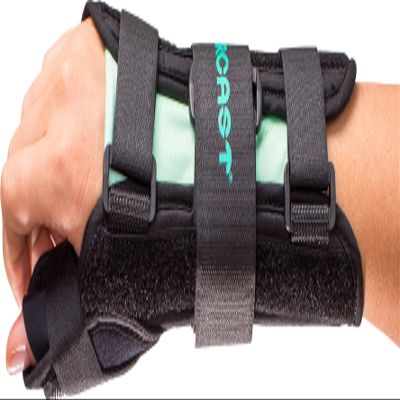 Aircast A2 Wrist Brace with Thumb Spica-Right-Medium